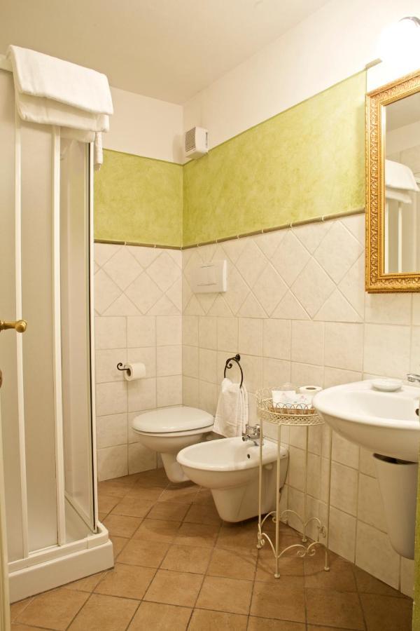 Antica Residenza Cicogna Bed and Breakfast Siena Buitenkant foto